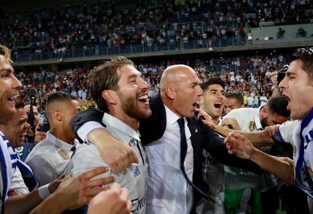 德罗赞次节6中5轰10分，带领国王反超火箭